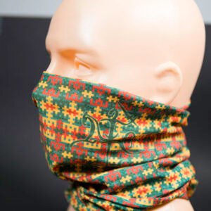 Kaklaskarė "Trispalvė" dėvima kaip kaklo mova su Vyčio simboliu