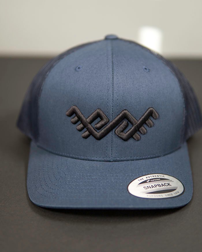Snapback kepuraitė su tinkleliu "Sparnuotasis žaltys" - Image 9