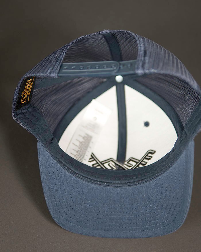 Snapback kepuraitė su tinkleliu "Sparnuotasis žaltys" - Image 10