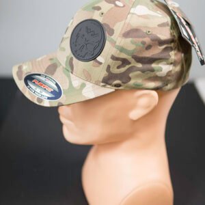 Flexfit® kepuraitė "PaganEDC" su Vyčiu Multicam kamufliažo kepurė su PaganEDC logotipu priekyje